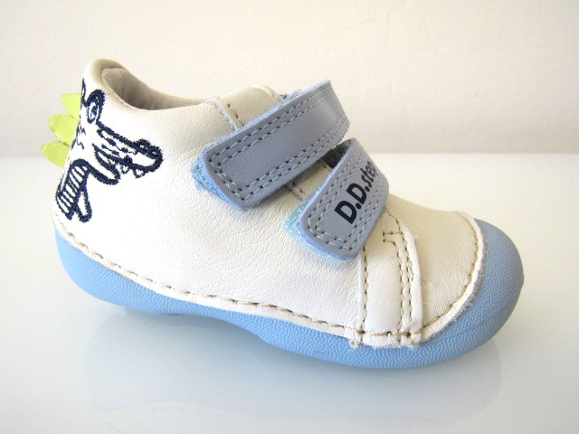 DD STEP - S015-51832 mod.b.               Veľk.č: 19,21,22,23,24